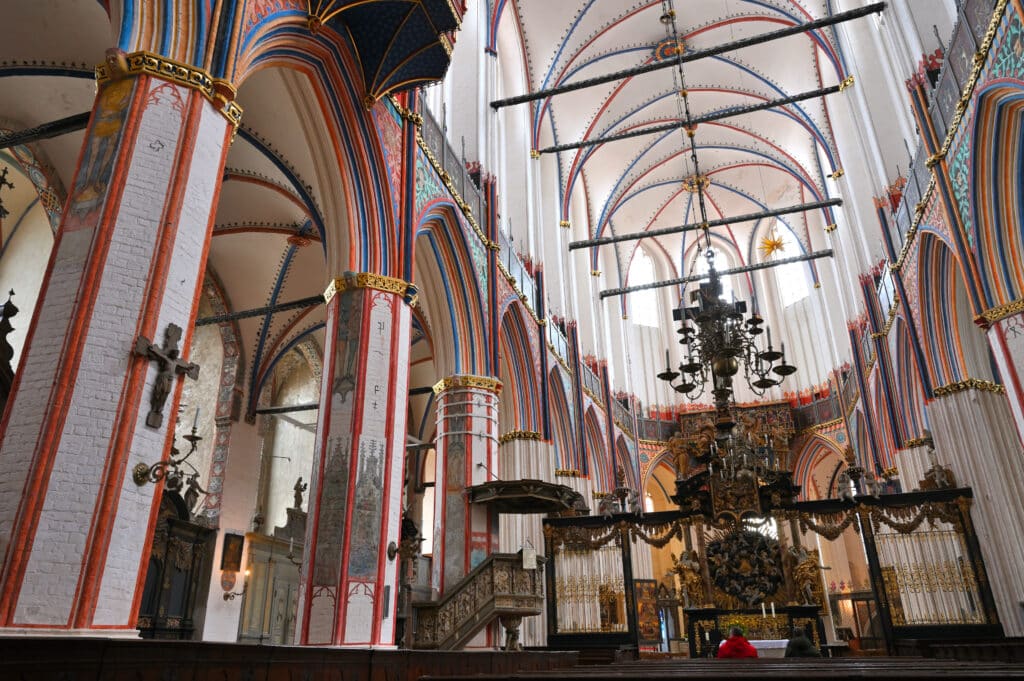Innenraum der Nikolaikirche in Stralsund