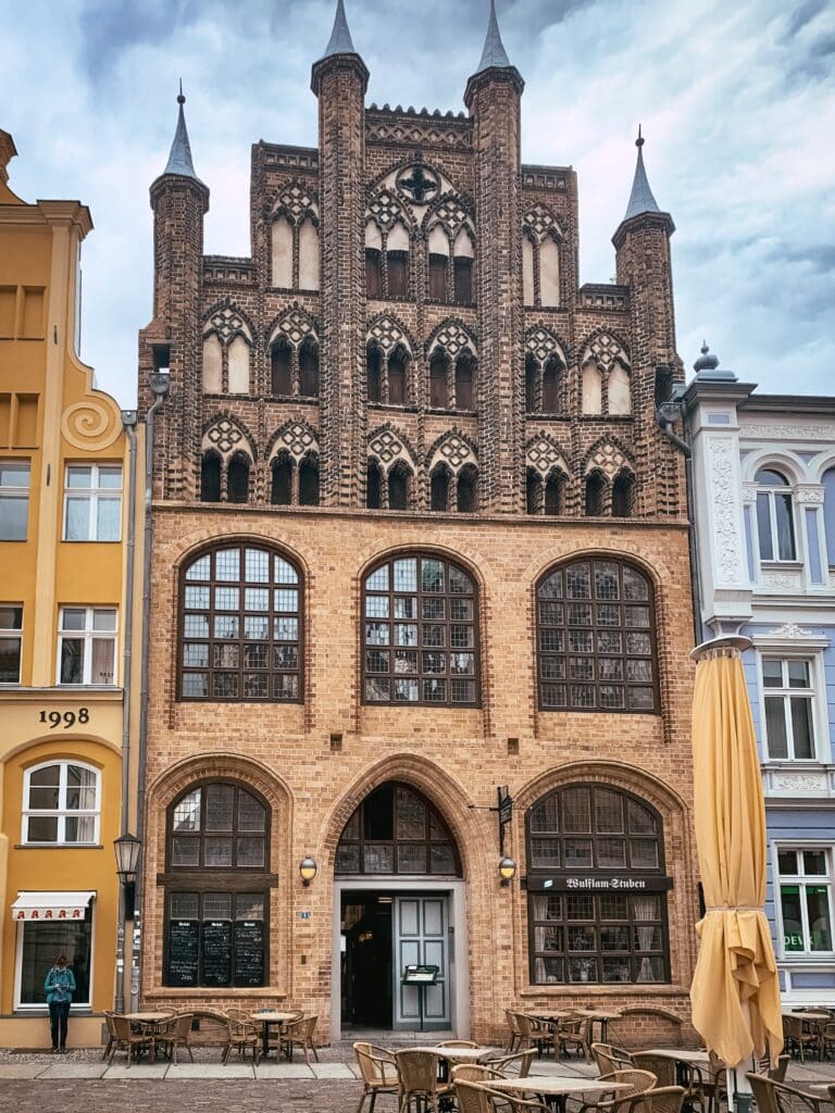 Wulflamhaus – gotisches Bürgerhaus am Alten Markt in Stralsund